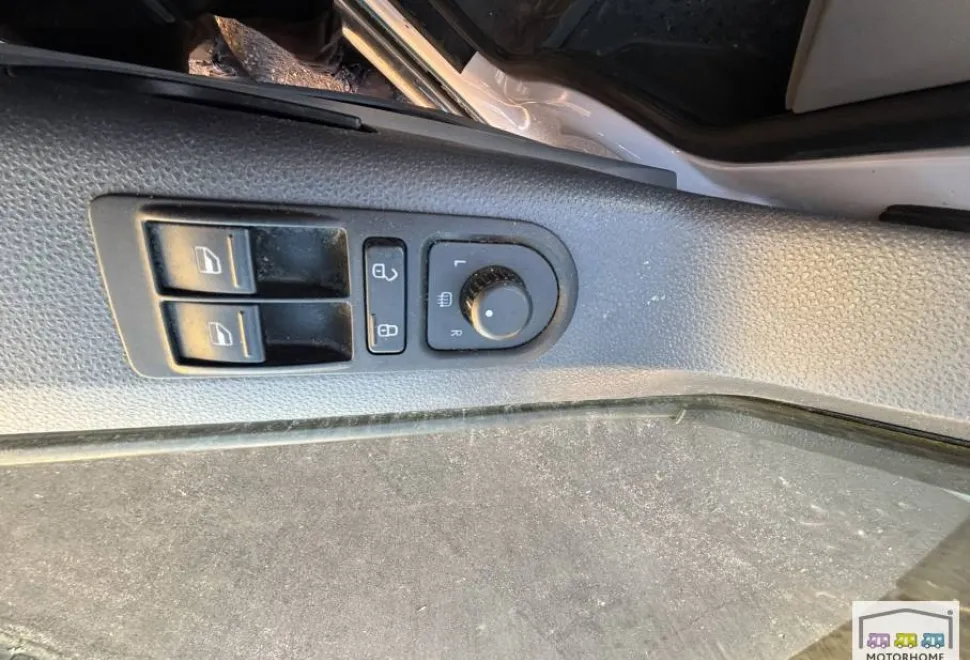 Volkswagen Transporter  2014