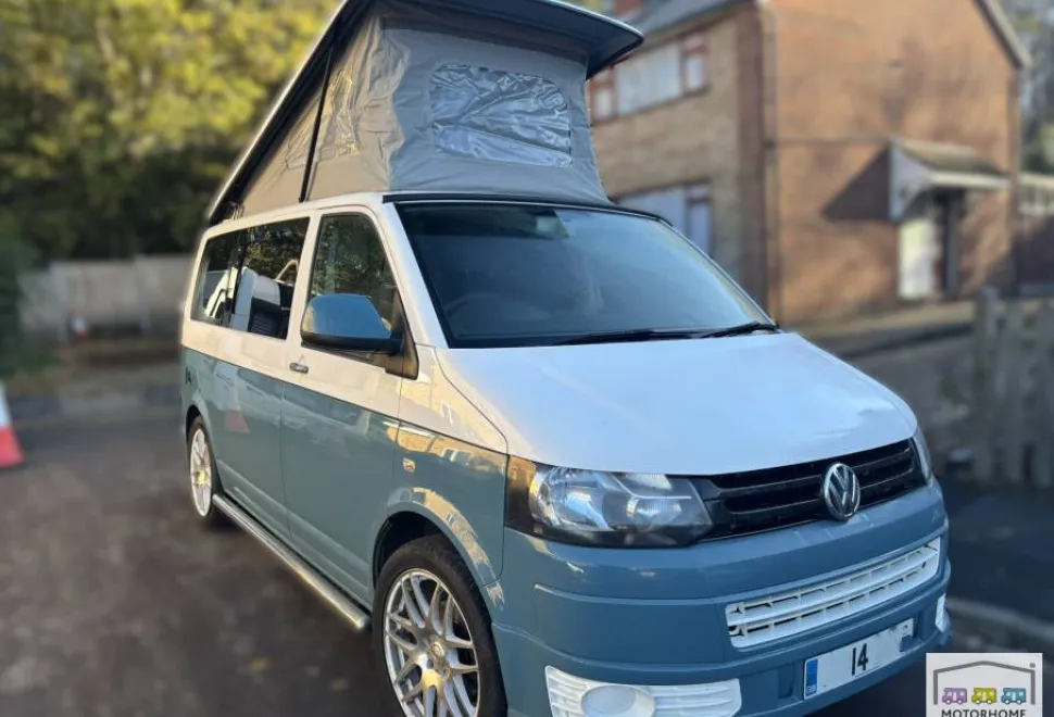 Volkswagen Transporter  2014