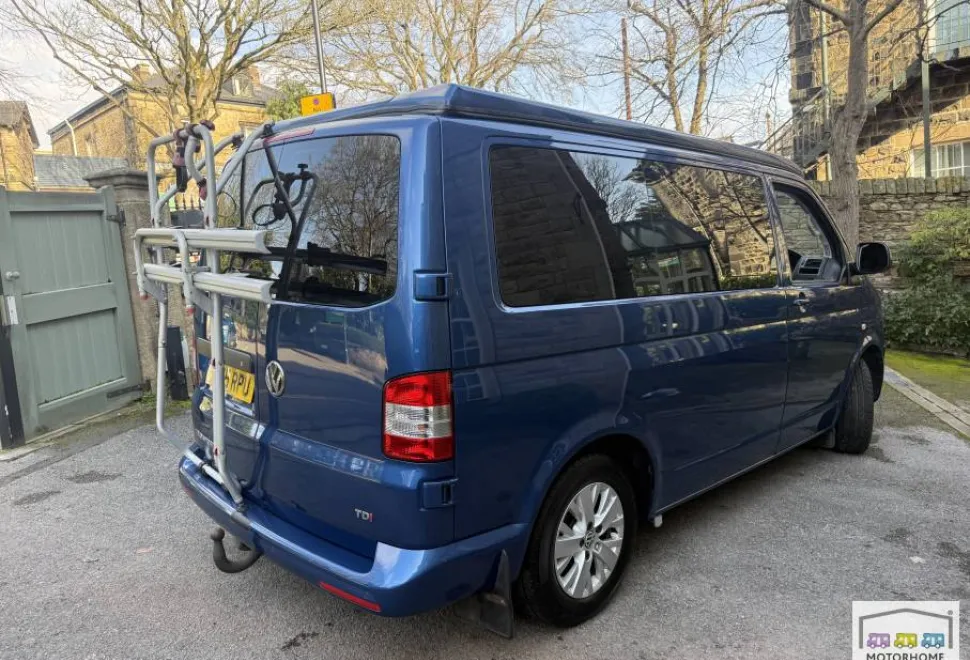 Volkswagen T5 Camper  2015