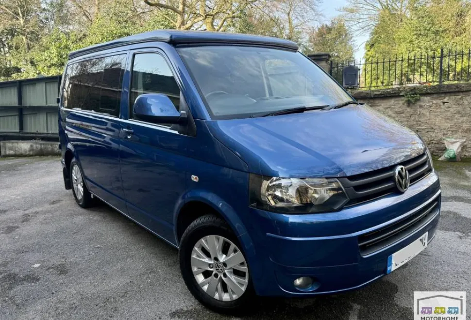 Volkswagen T5 Camper  2015