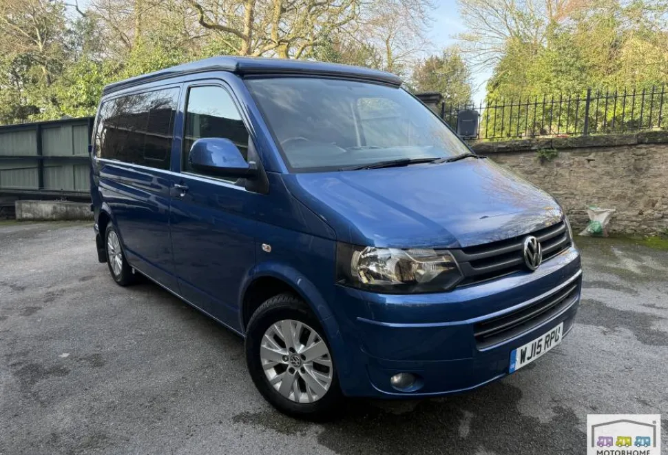 Volkswagen T5 Camper  2015