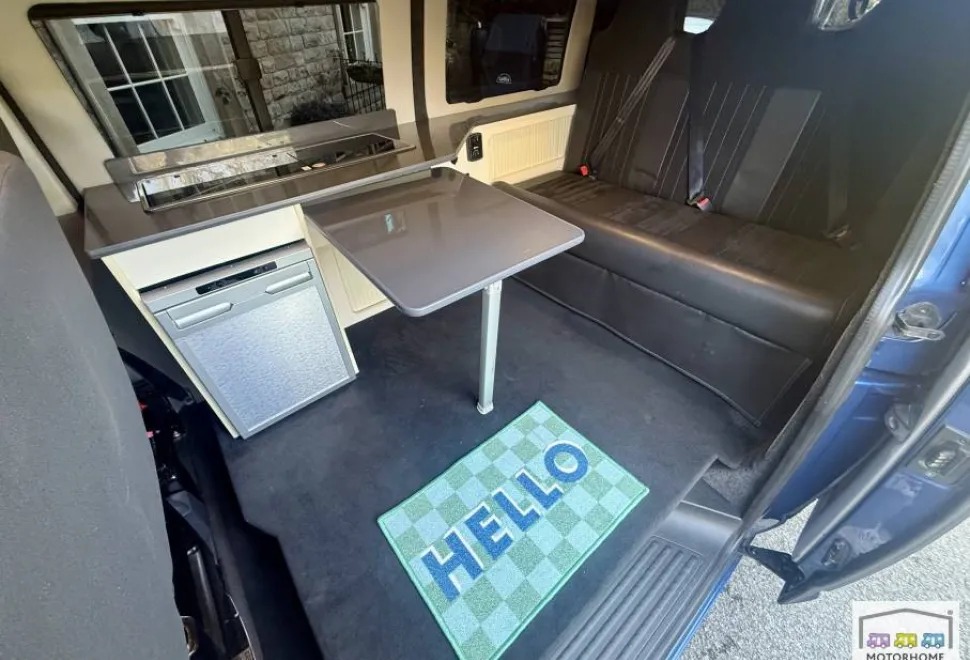 Volkswagen T5 Camper  2015