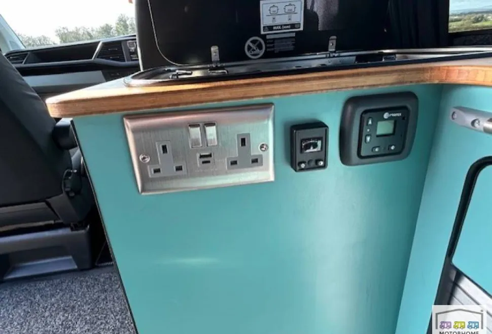 Volkswagen Transporter T28 2022