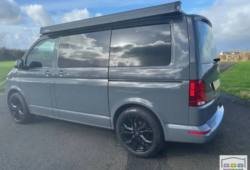 Volkswagen Transporter T28 2022