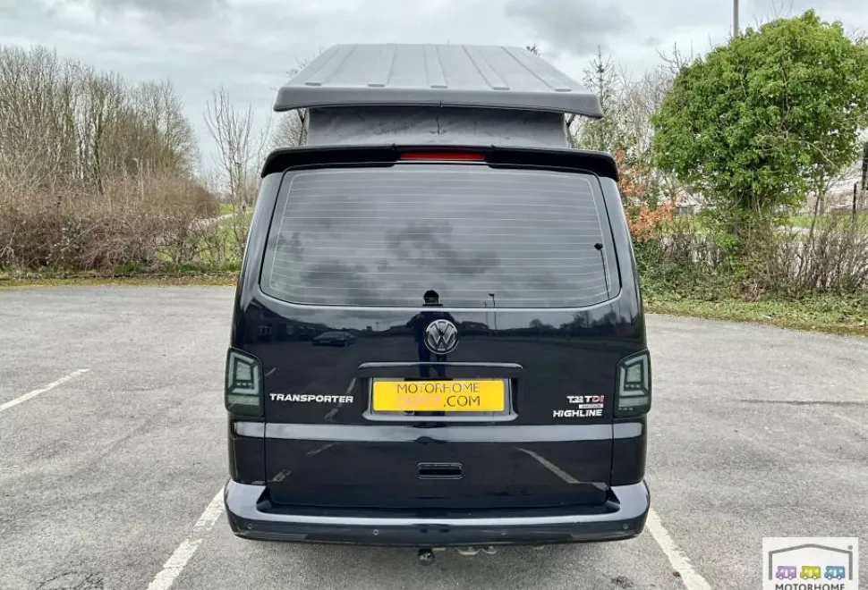 Volkswagen Transporter  2015