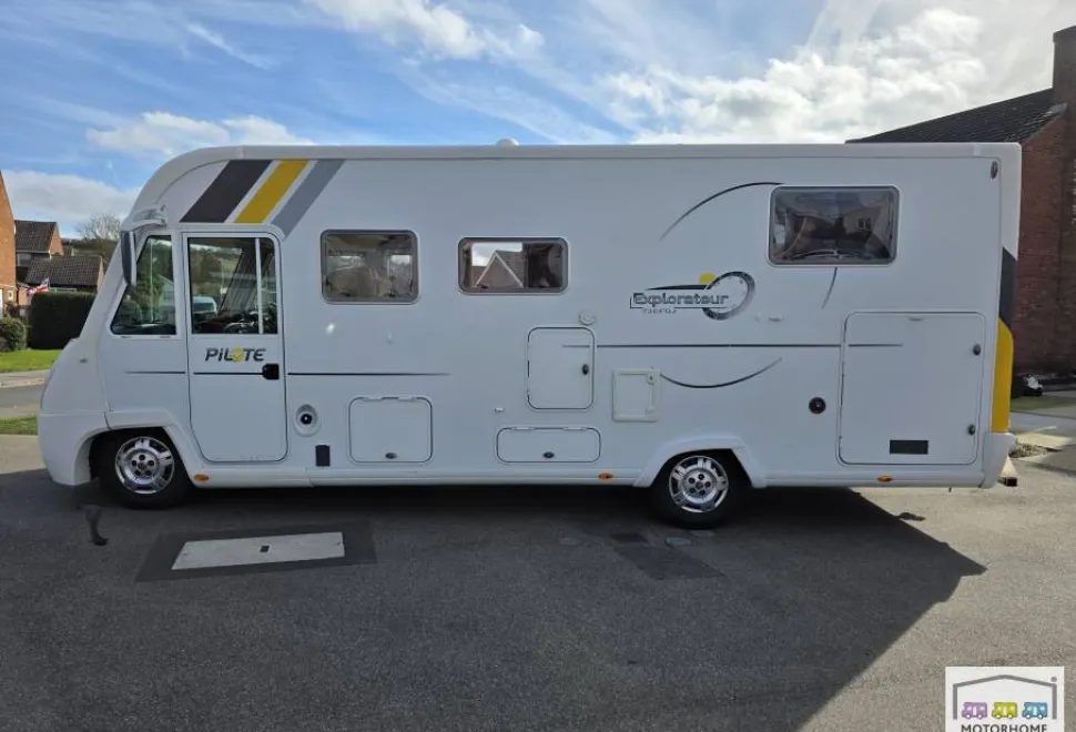 Pilote Explorateur 730FGJ  2008