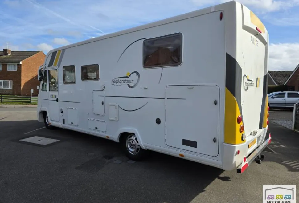 Pilote Explorateur 730FGJ  2008