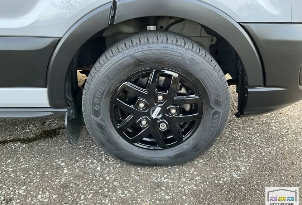 Swift Trekker S  2024