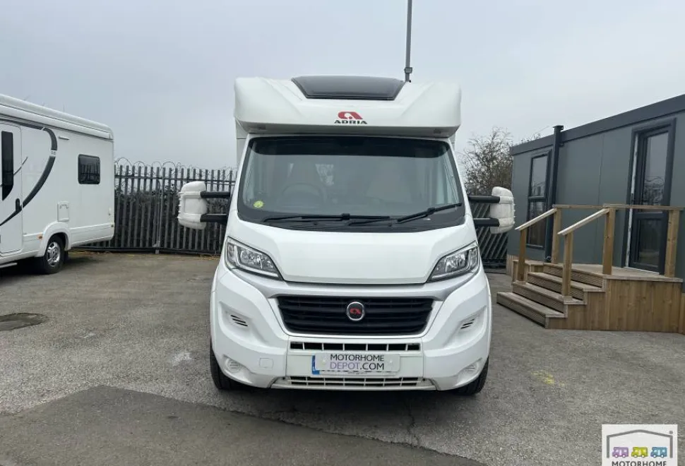 Adria Matrix 590 SG 2015