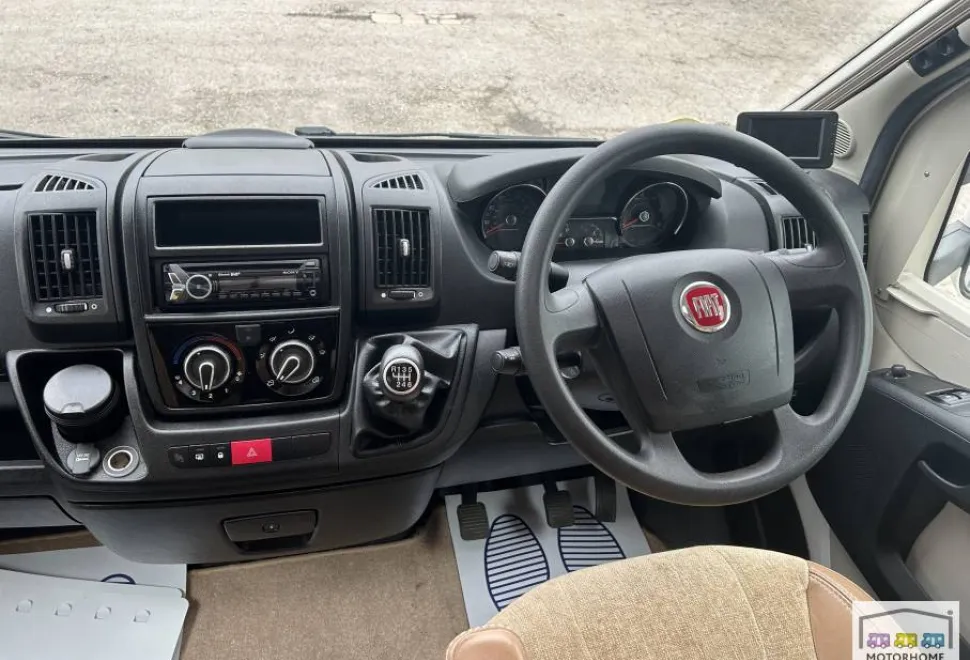 Adria Matrix 590 SG 2015