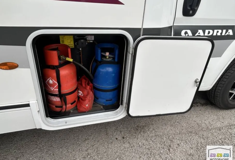 Adria Matrix 590 SG 2015