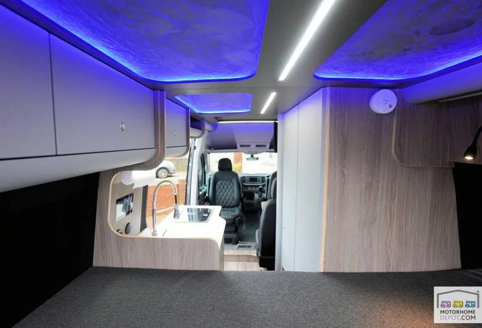 Volkswagen Crafter CR35 Trendline TDI A 2024