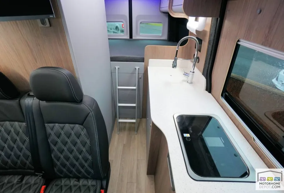 Volkswagen Crafter CR35 Trendline TDI A 2024