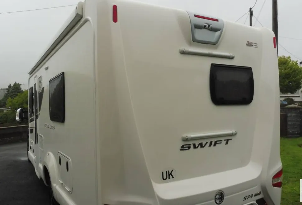 Swift Bessacarr  574  2019