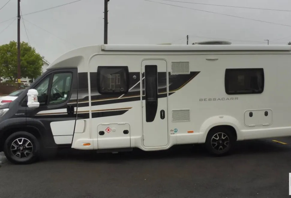 Swift Bessacarr  574  2019