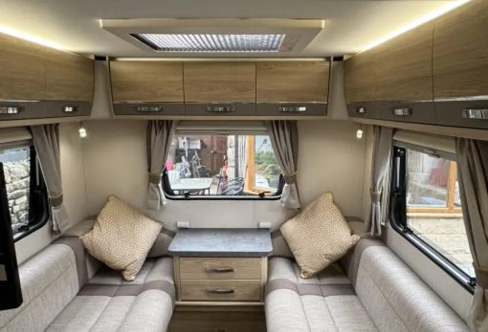 Elddis Evolution  120 2020