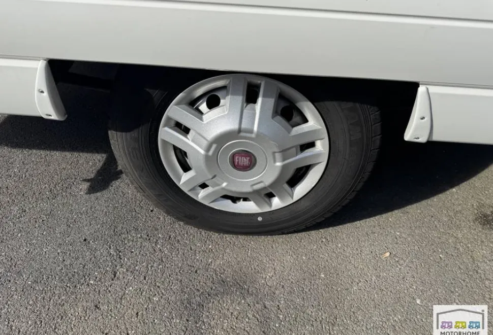 Bessacarr E435  2008