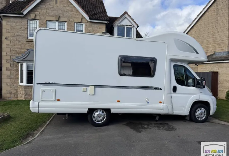 Bessacarr E435  2008