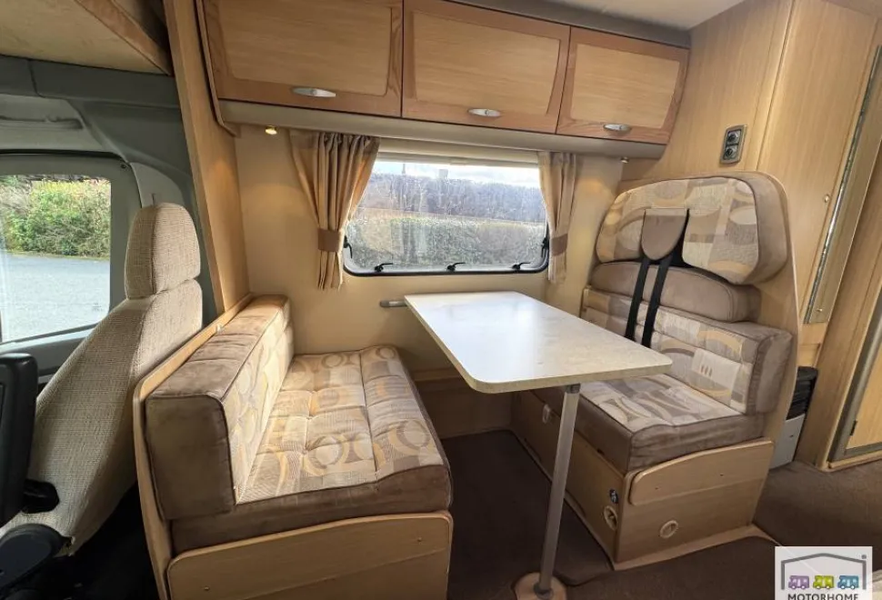 Bessacarr E435  2008