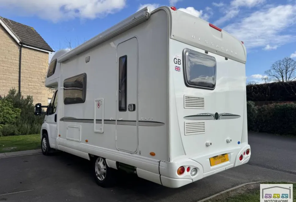 Bessacarr E435  2008