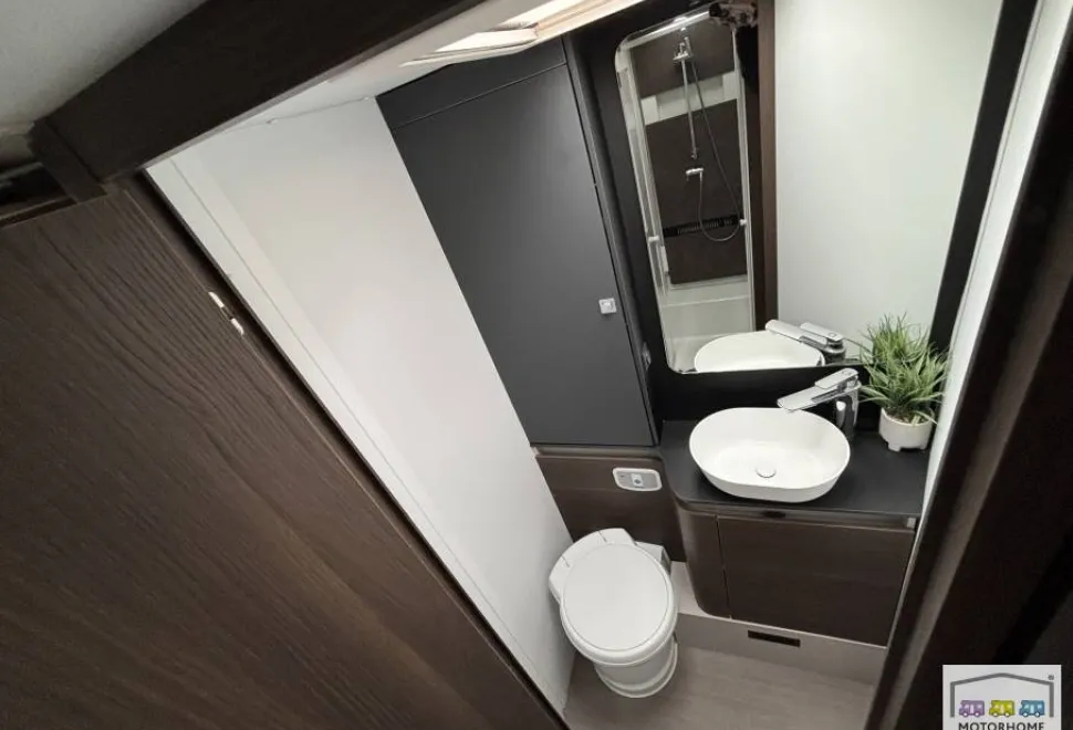 Adria Matrix Supreme 670SC 2022