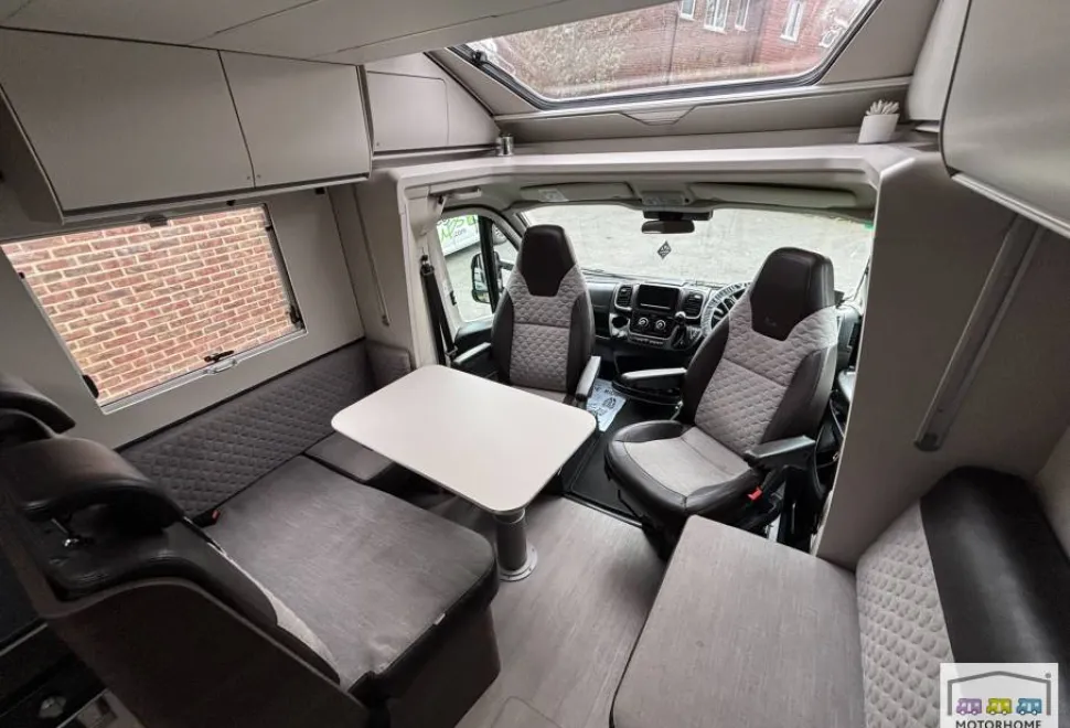 Adria Matrix Supreme 670SC 2022