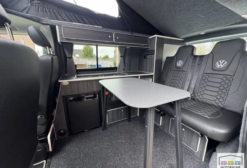Volkswagen T6 Denby 2022