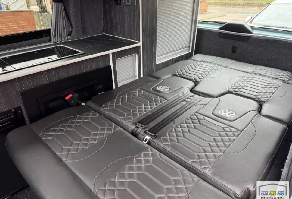 Volkswagen T6 Denby 2022