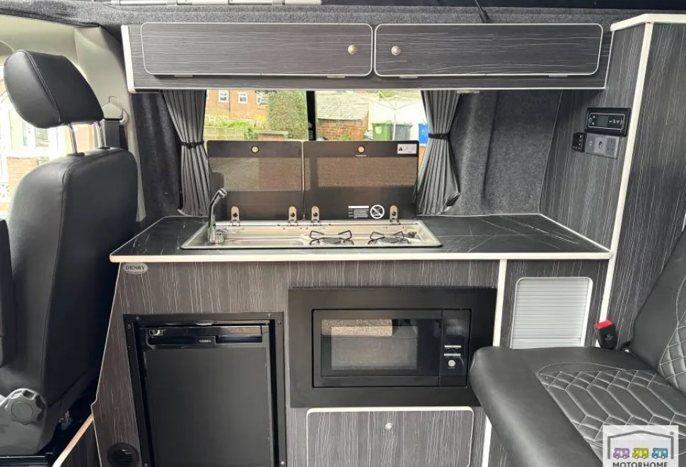 Volkswagen T6 Denby 2022