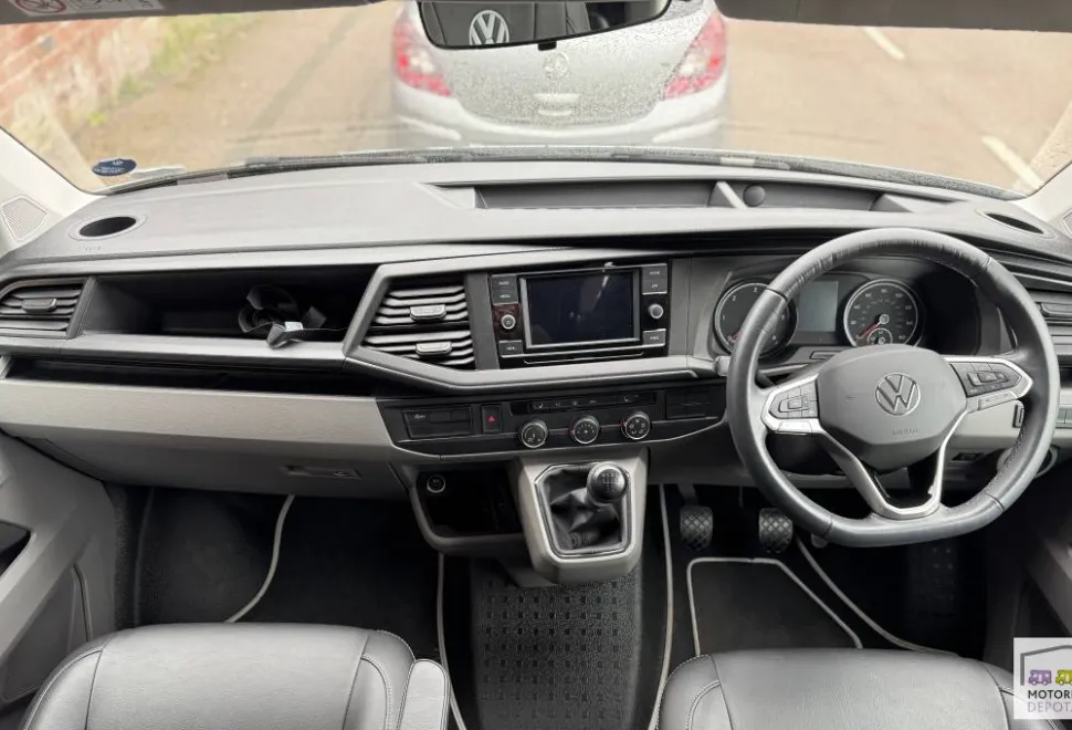 Volkswagen T6 Denby 2022