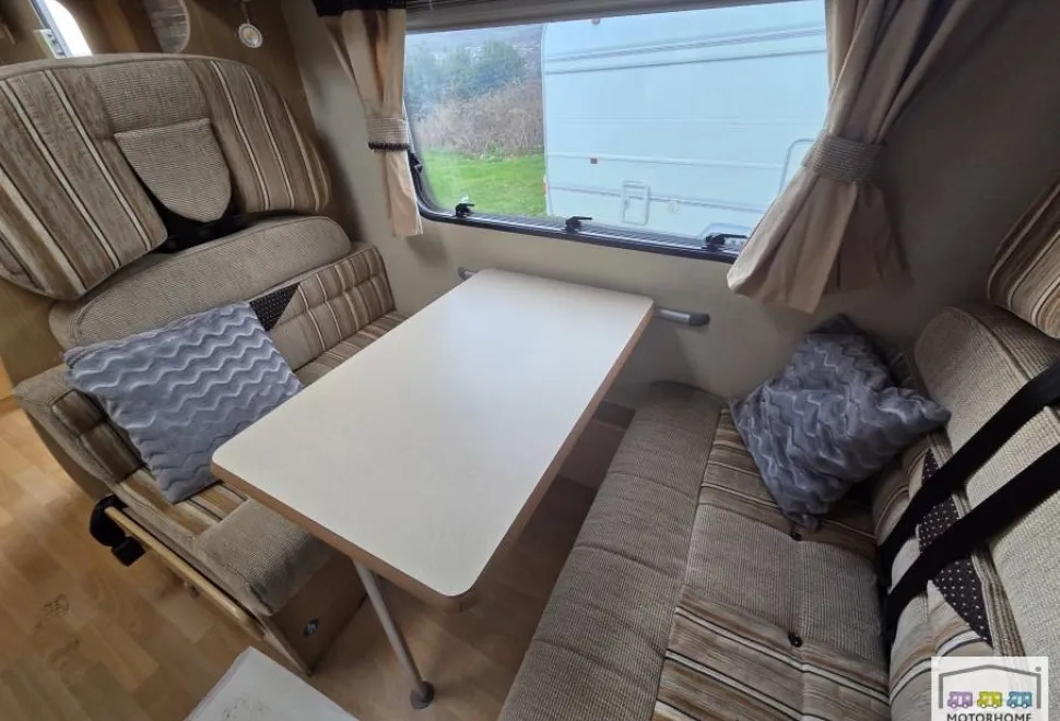 Bessacarr E435  2009