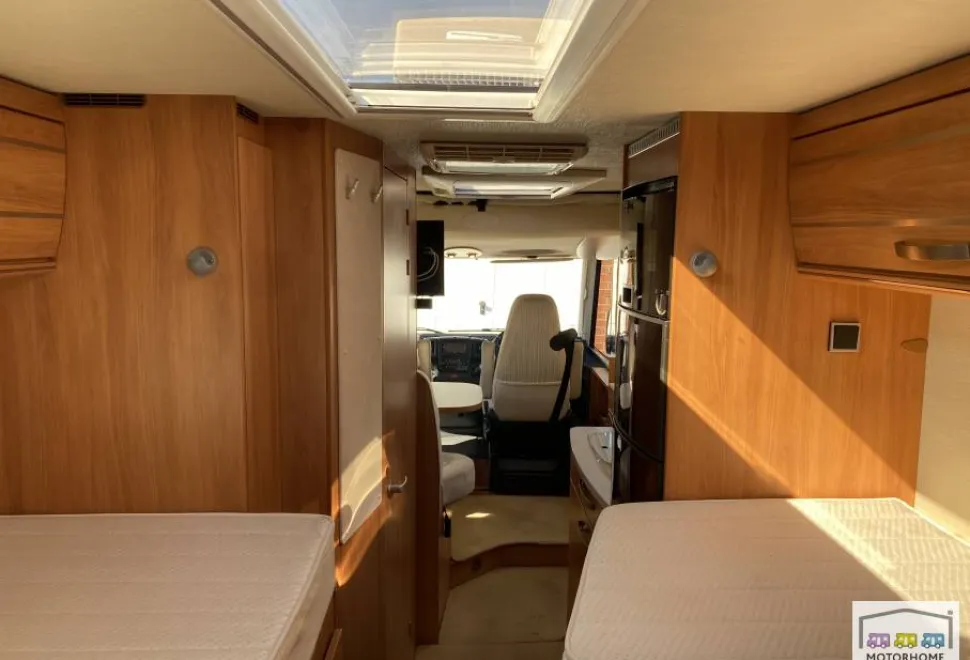 Hymer Exsis-I 678 2013