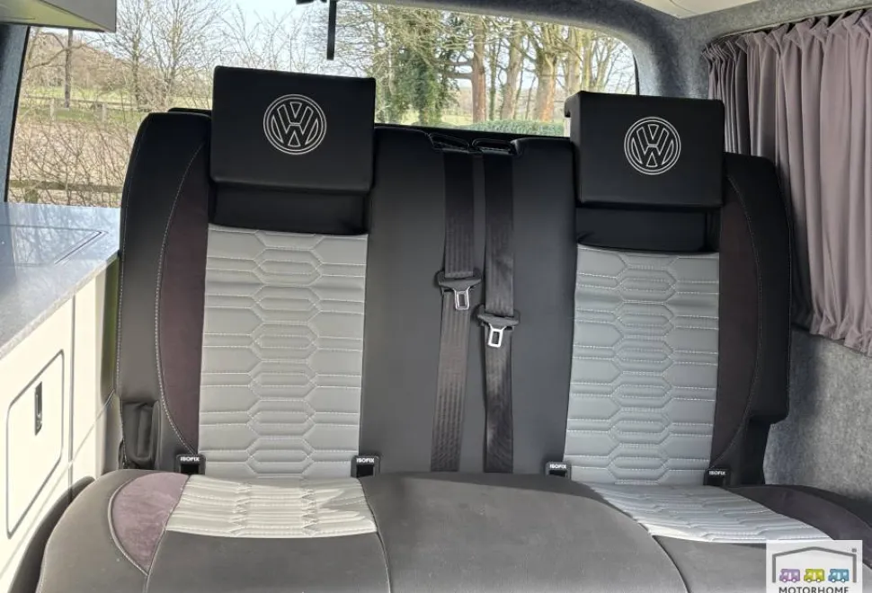 Volkswagen Transporter T30 2023