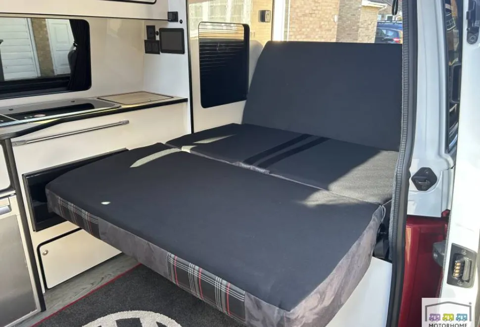 Volkswagen T6.1 Highline 2024