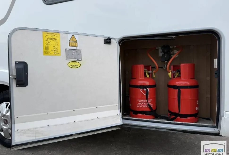 Hymer Exsis-I 698 2014
