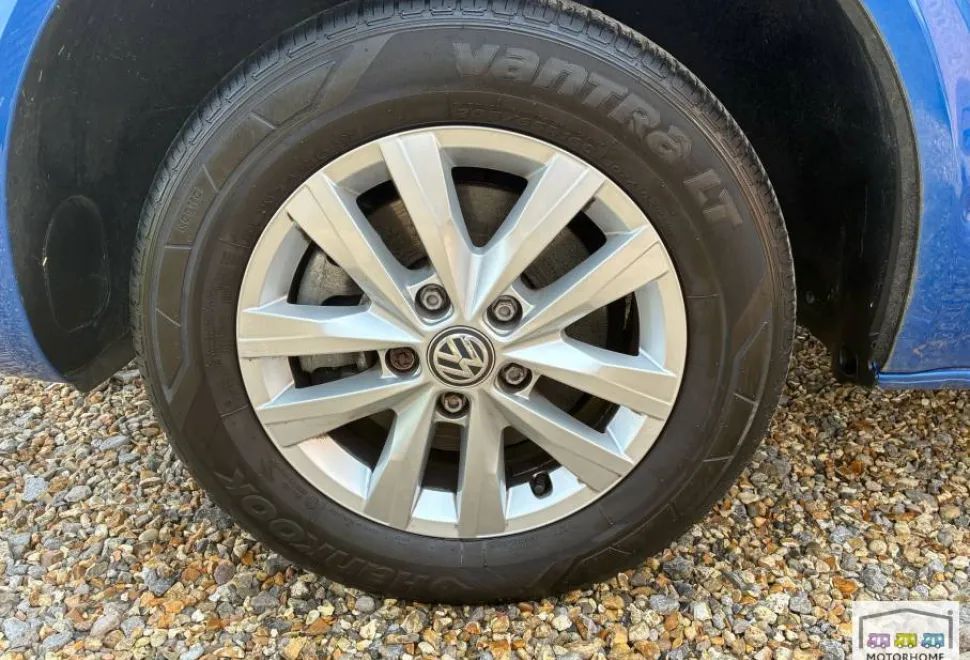 Volkswagen Transporter T28 2022