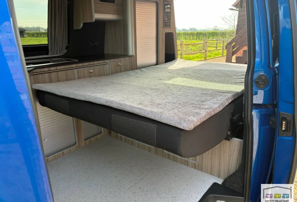 Volkswagen Transporter T28 2022
