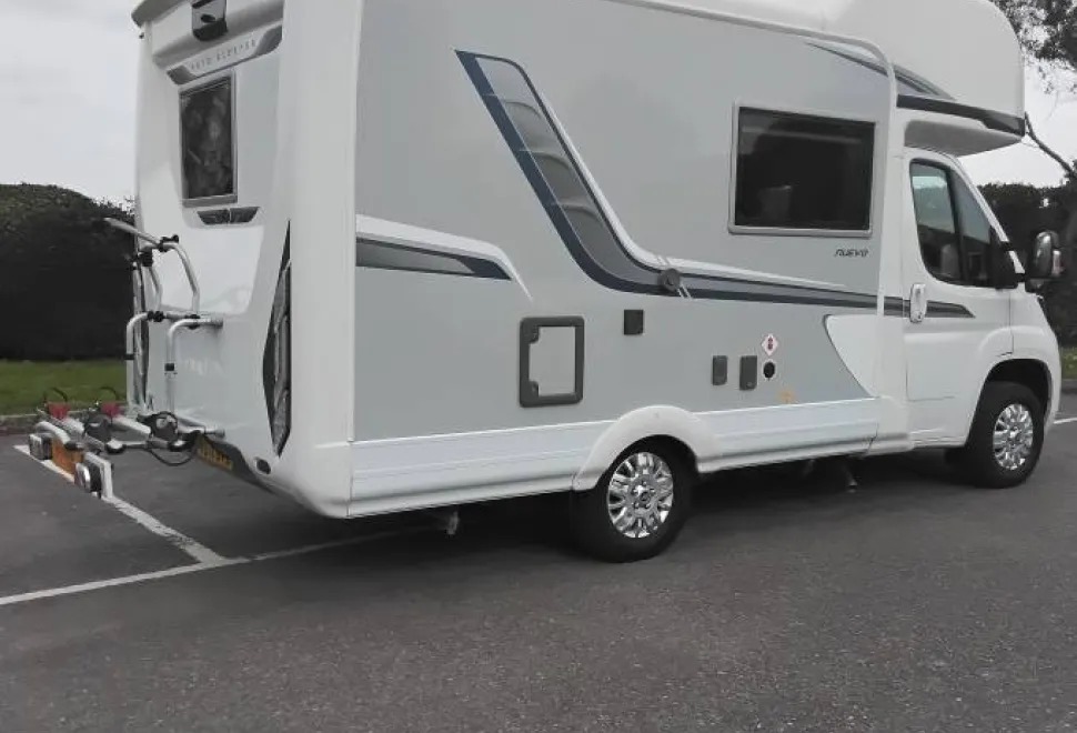 Auto-Sleepers Nuevo 60th Anniversary ES 2021
