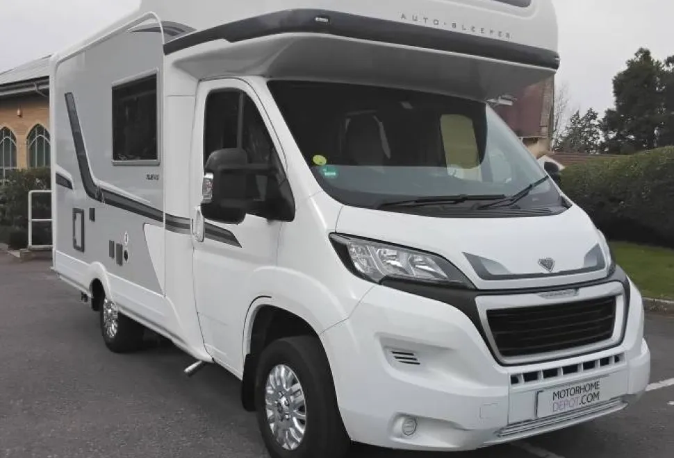 Auto-Sleepers Nuevo 60th Anniversary ES 2021