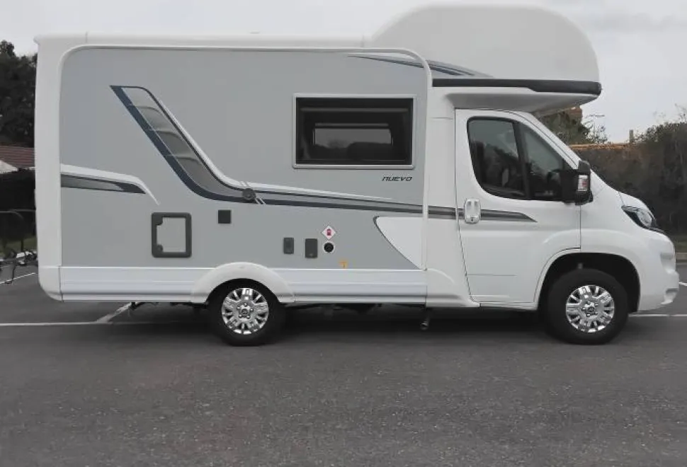 Auto-Sleepers Nuevo 60th Anniversary ES 2021
