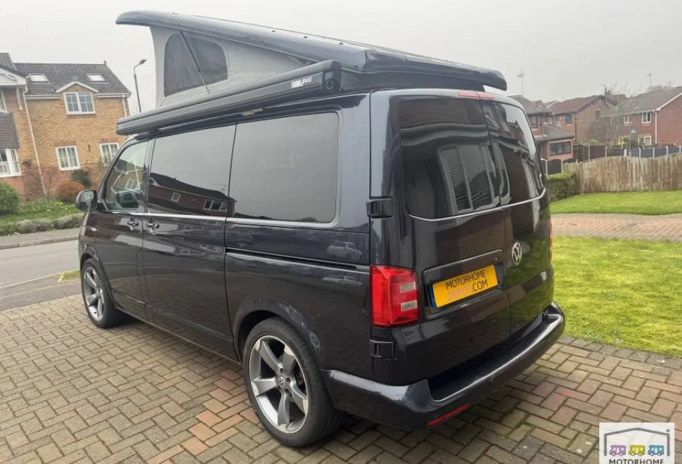 Volkswagen T6  2016
