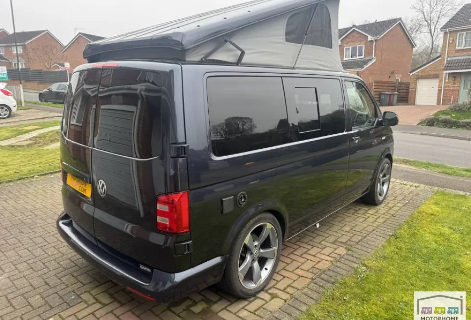 Volkswagen T6  2016