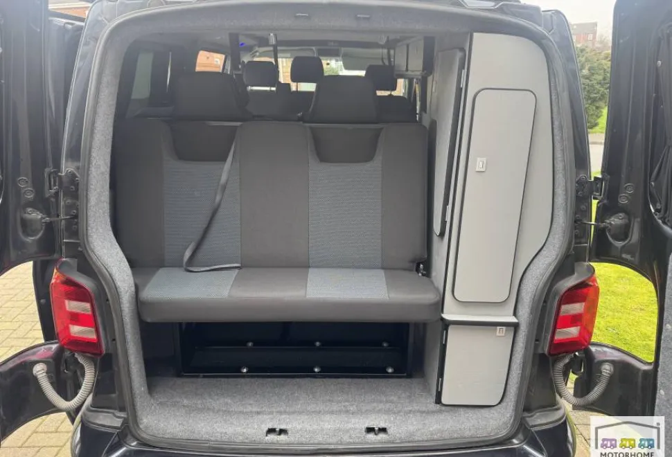 Volkswagen T6  2016