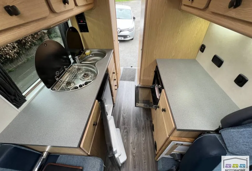 Peugeot Boxer 335 L3H2 Professional Hdi 2015