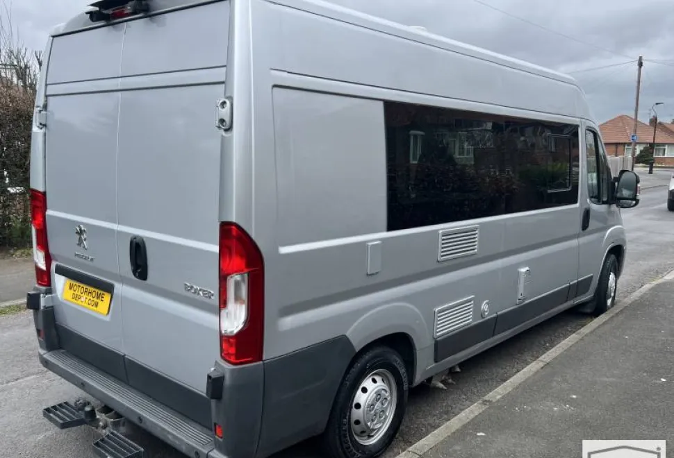 Peugeot Boxer 335 L3H2 Professional Hdi 2015