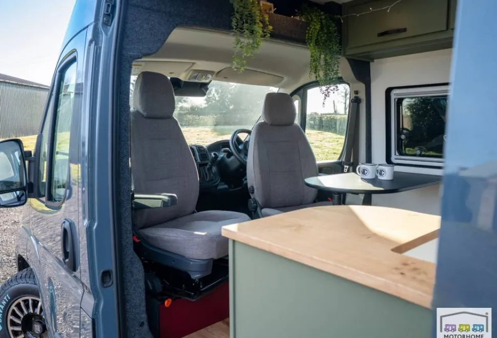 Peugeot Boxer 2.2 Hdi 2025