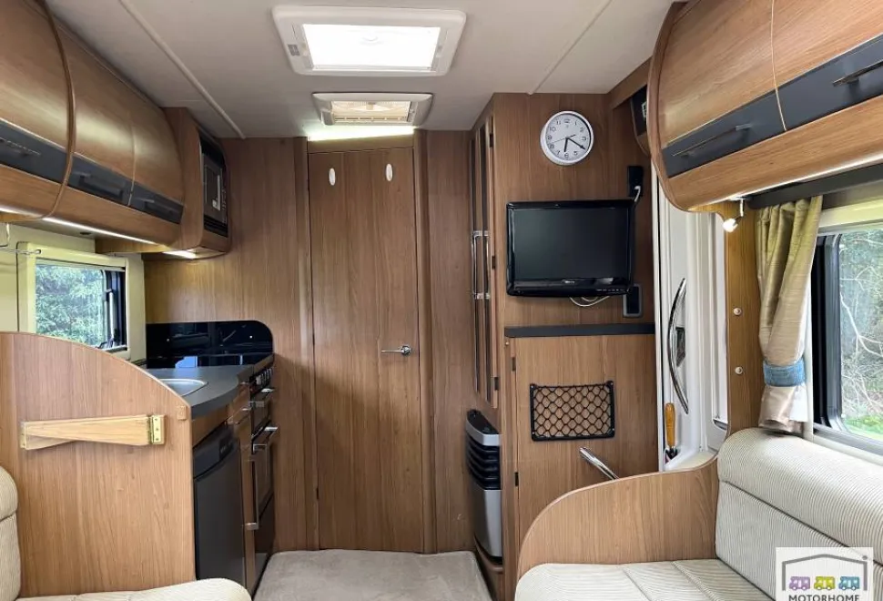 Auto-Trail Tracker RS 2013