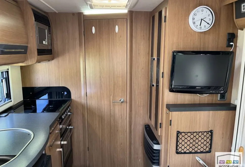 Auto-Trail Tracker RS 2013