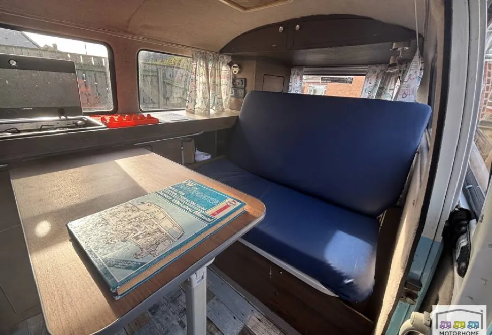 Volkswagen Campervan  1972