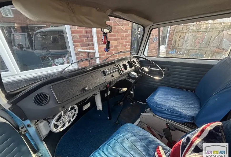 Volkswagen Campervan  1972